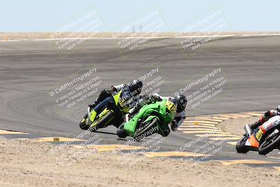 media/Apr-19-2025-CVMA (Sat) [[586b59ad56]]/Race 5-Amateur Formula Middleweight/